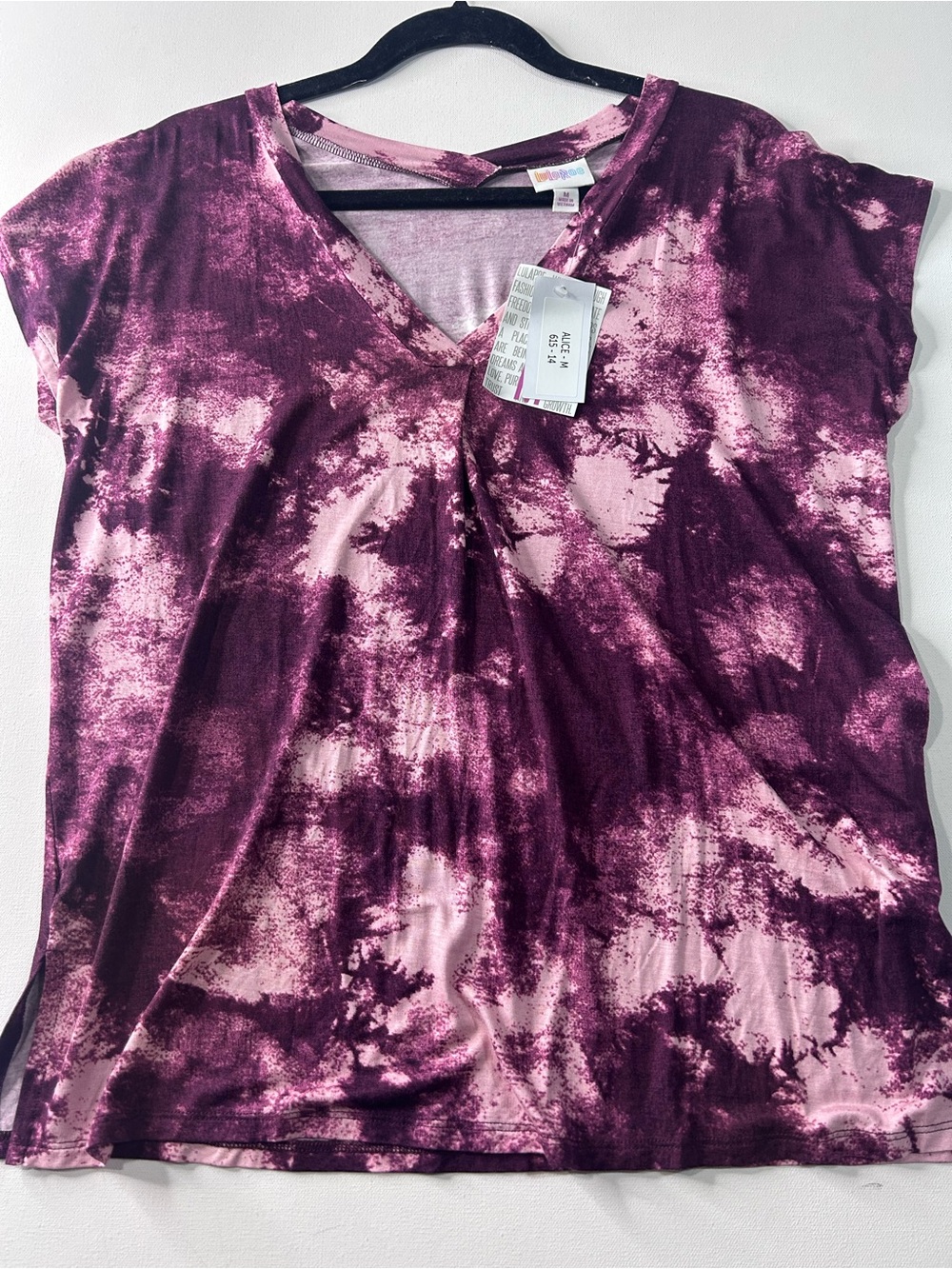 NWT Lularoe Medium Alice Purple Tie-Dye  Cap Sleeve V-Neck T-Shirt